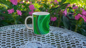 BIG SWIRL 07 GREEN_11oz (32 cl) Ceramic Mug - PBDesigns